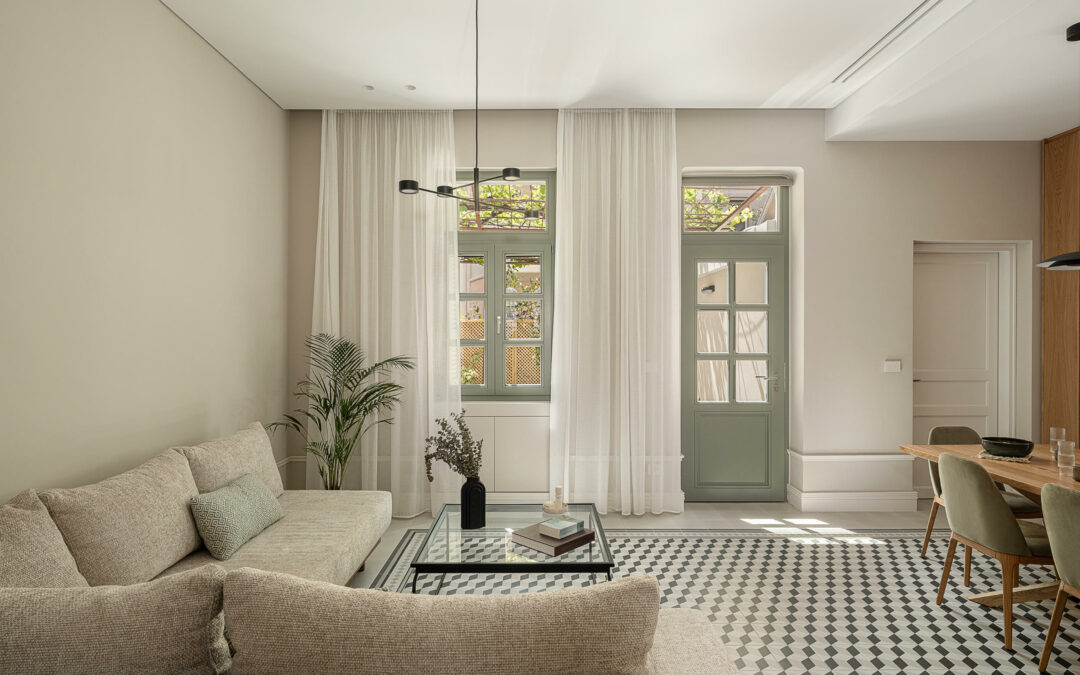 Residence in Harmonic Lines